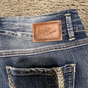 Ariya Jeans